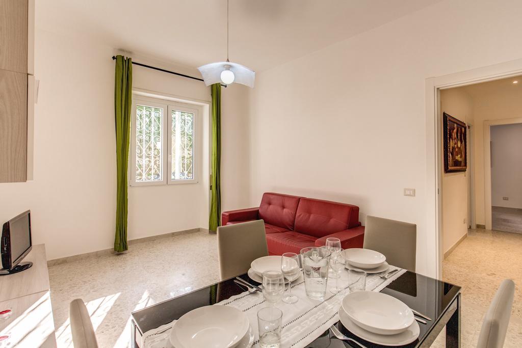 Daisy Guest House Colosseo Rome Bilik gambar