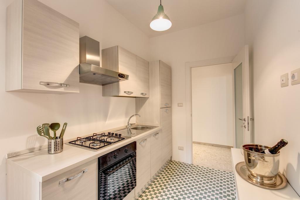 Daisy Guest House Colosseo Rome Bilik gambar